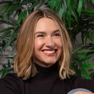 Meet your Posher, Kasandra